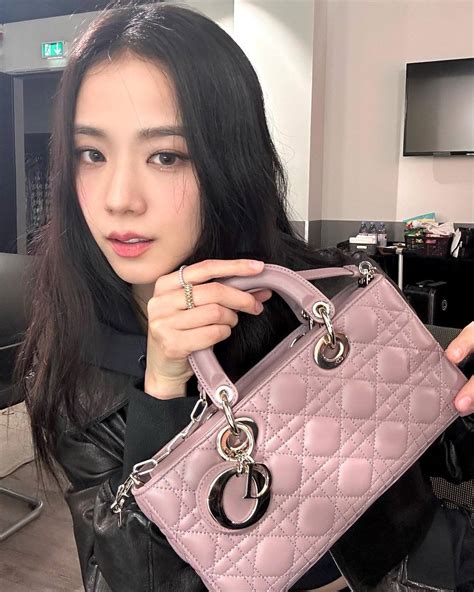 jisoo ysl bag